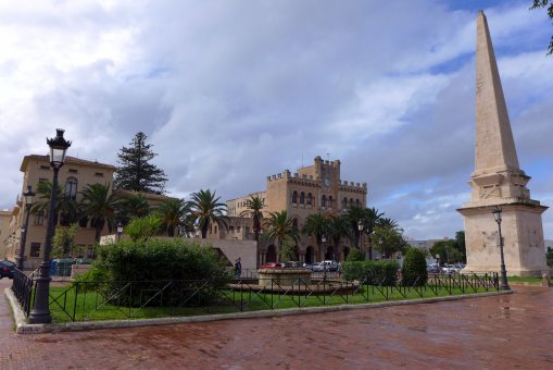 Cuitadella bývala hlavním městem Menorcy a dnes je kulturním centrem ostrova.